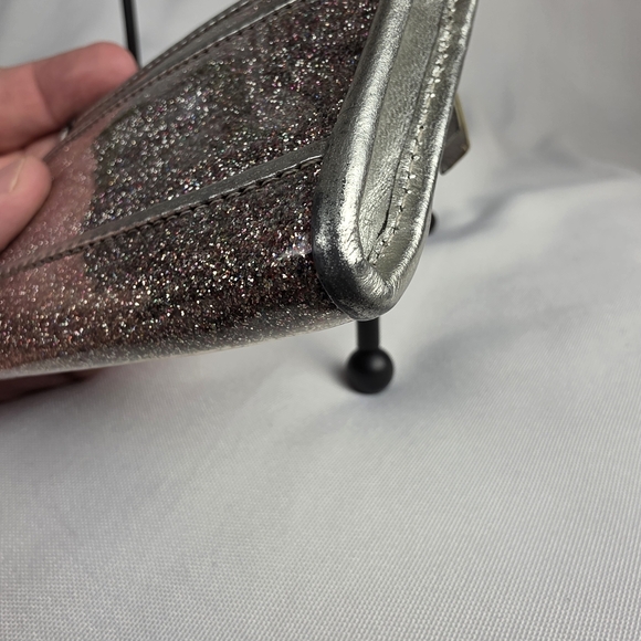 Henri Bendel Silver Glitter Coin and Card Wallet - Picture 5 of 11